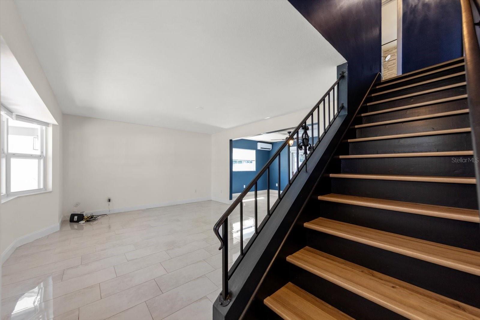 Image 8 of 37 For 12468 Empire Drive