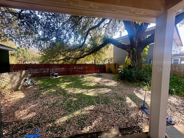 Listing photo id 10 for 900 46th Avenue N