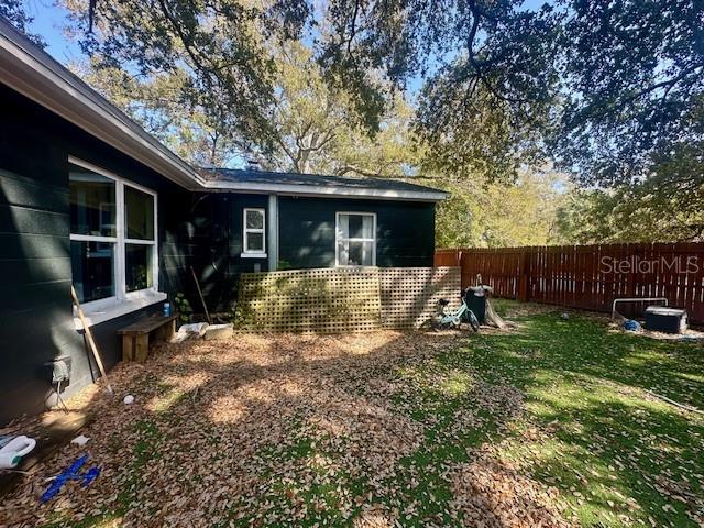 Listing photo id 14 for 900 46th Avenue N