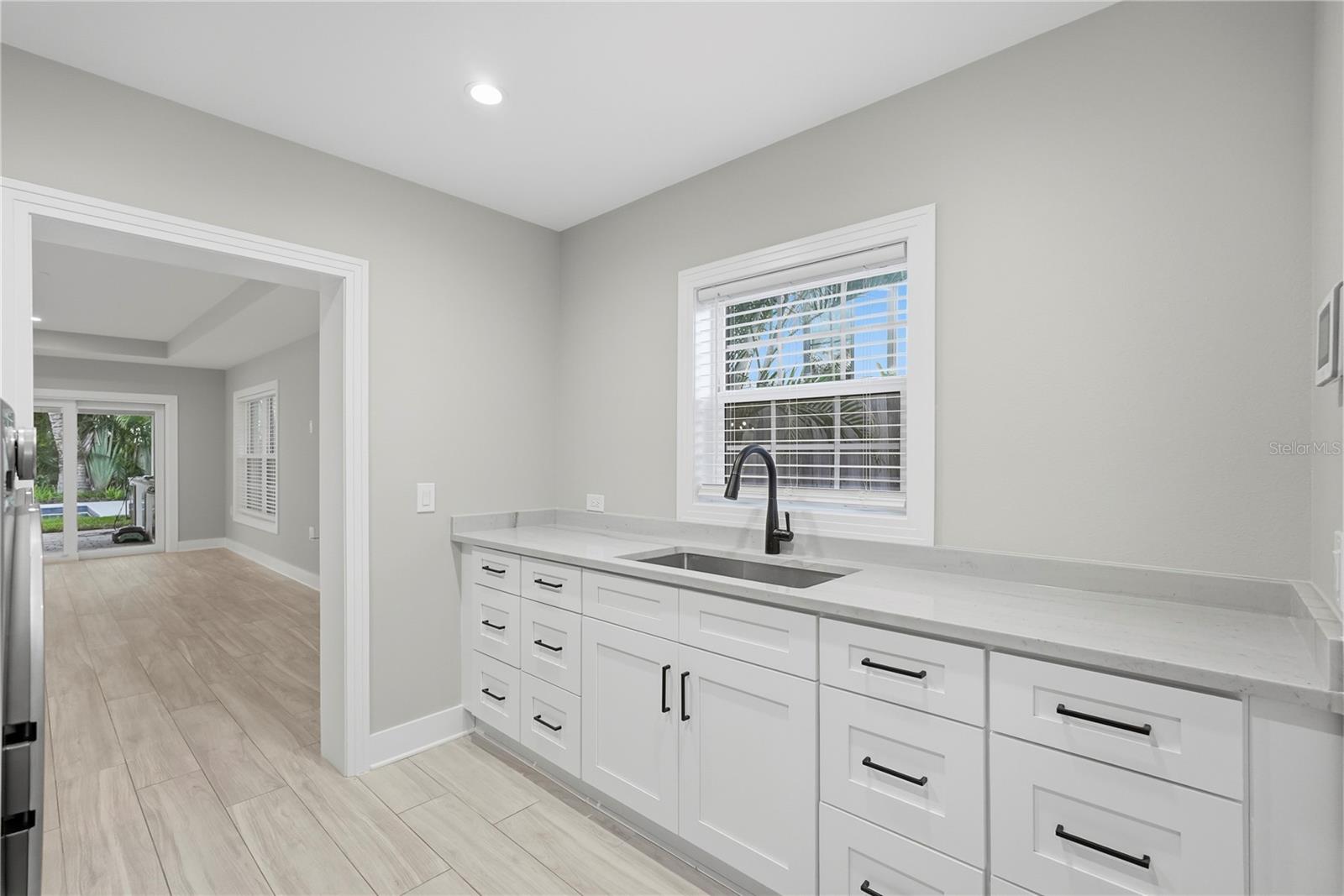 Image 14 of 32 For 845 Snell Isle Boulevard Ne