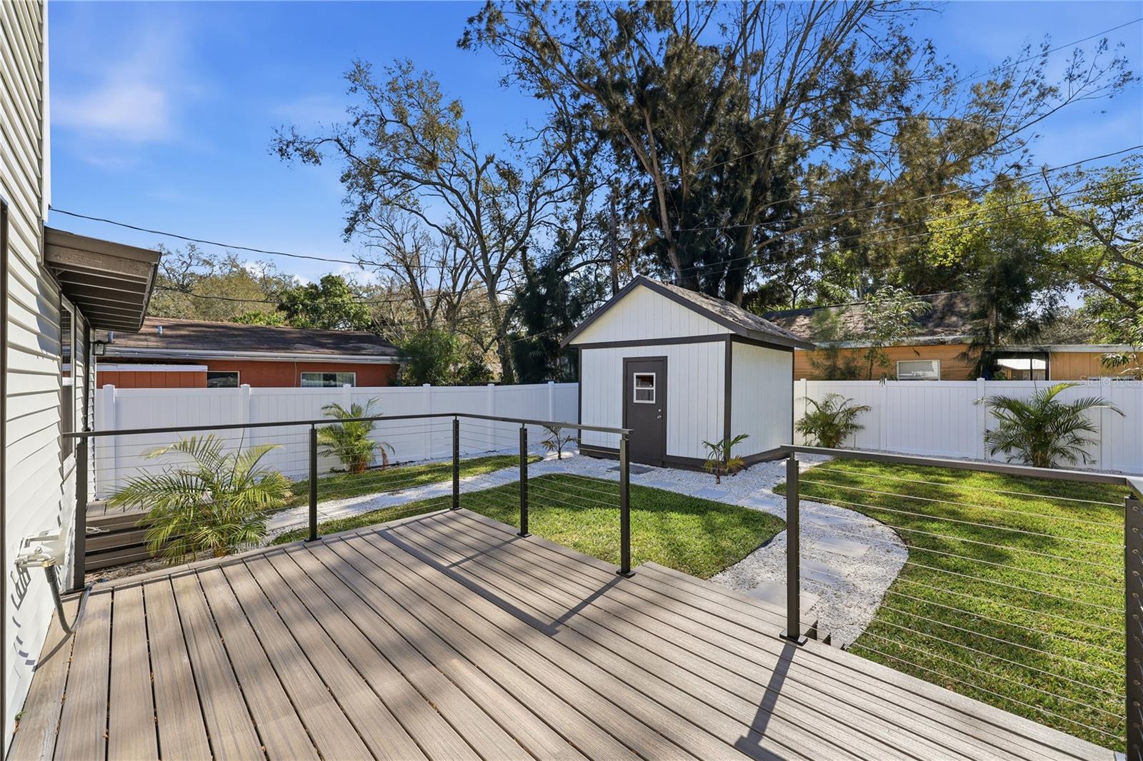 Image 24 of 25 For 727 16th Avenue Nw