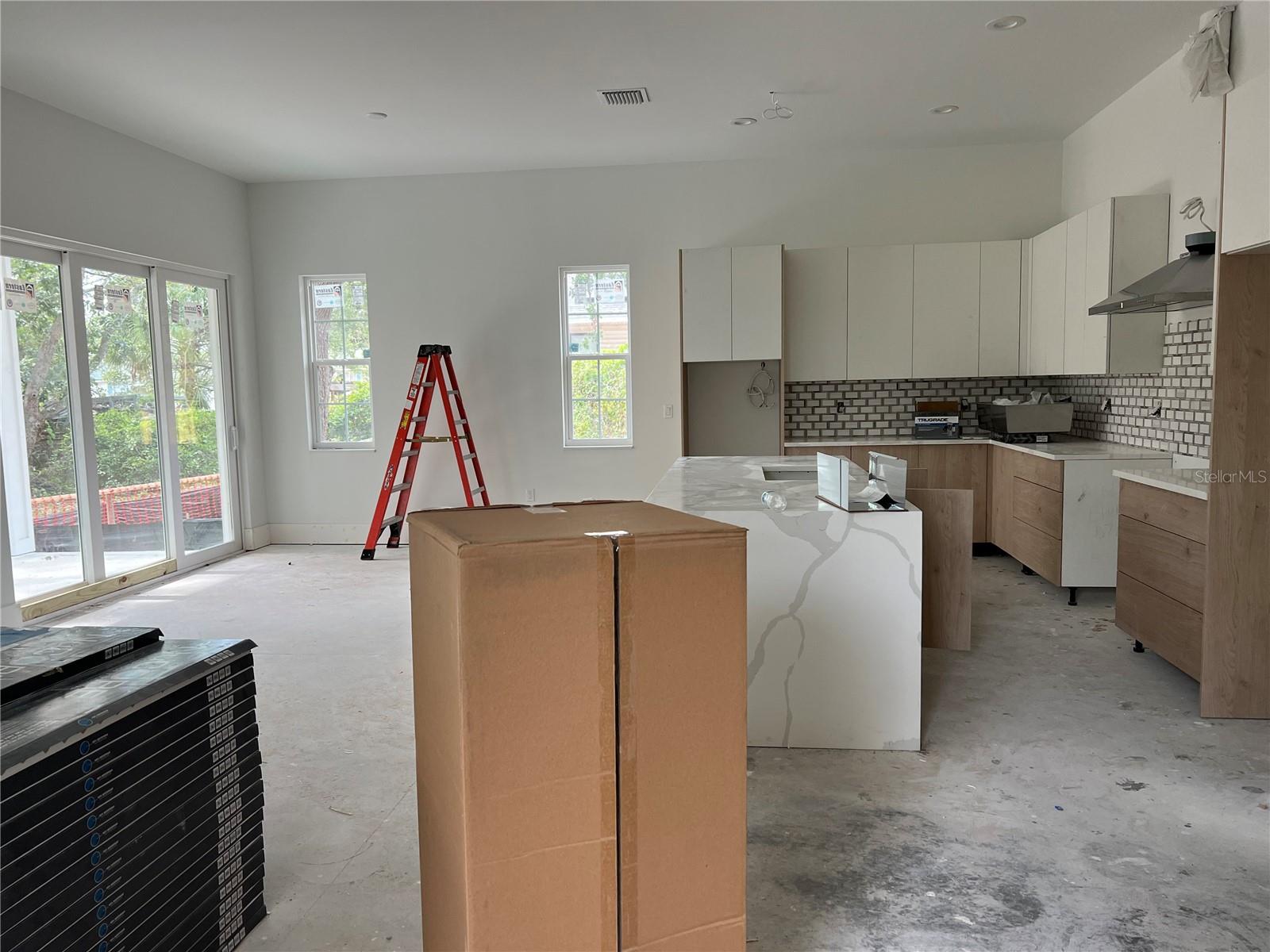 Image 5 of 34 For 1040 Bass Boulevard