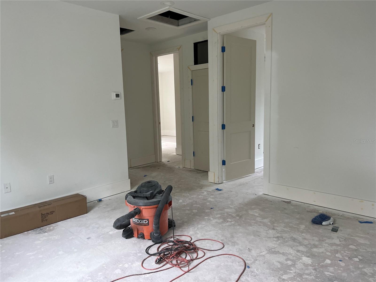 Image 9 of 34 For 1040 Bass Boulevard