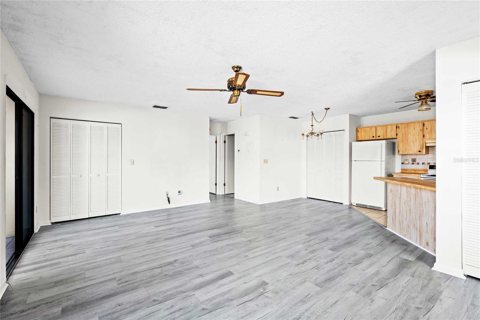 Image 13 of 31 For 4520 Blossom Boulevard D