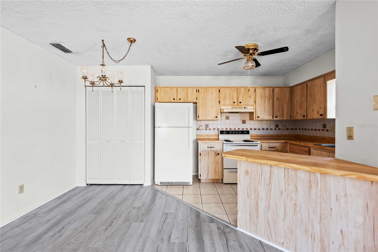 Image 18 of 31 For 4520 Blossom Boulevard D