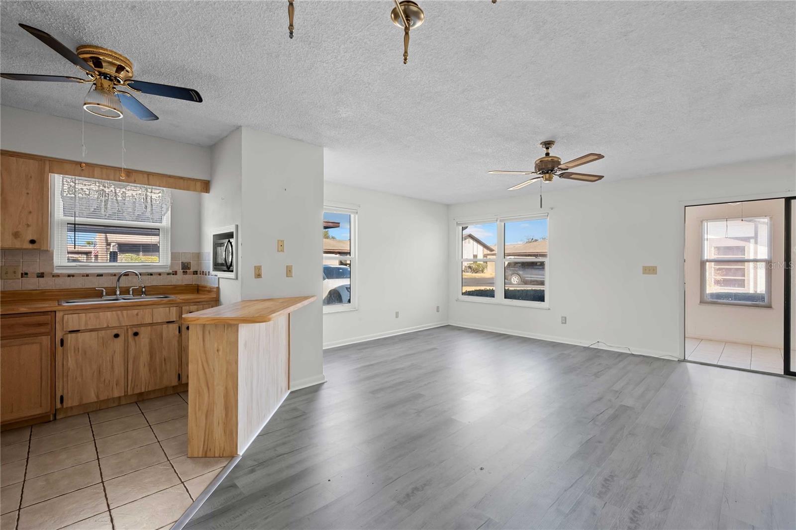 Image 19 of 31 For 4520 Blossom Boulevard D