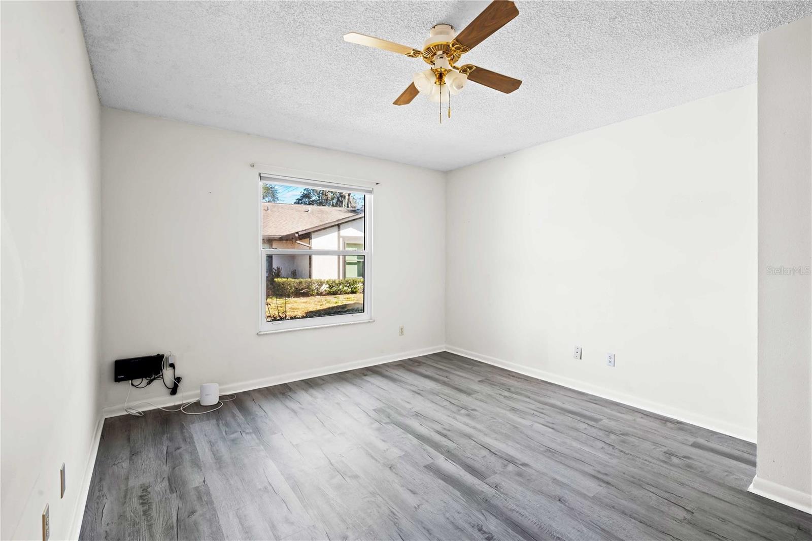 Image 23 of 31 For 4520 Blossom Boulevard D