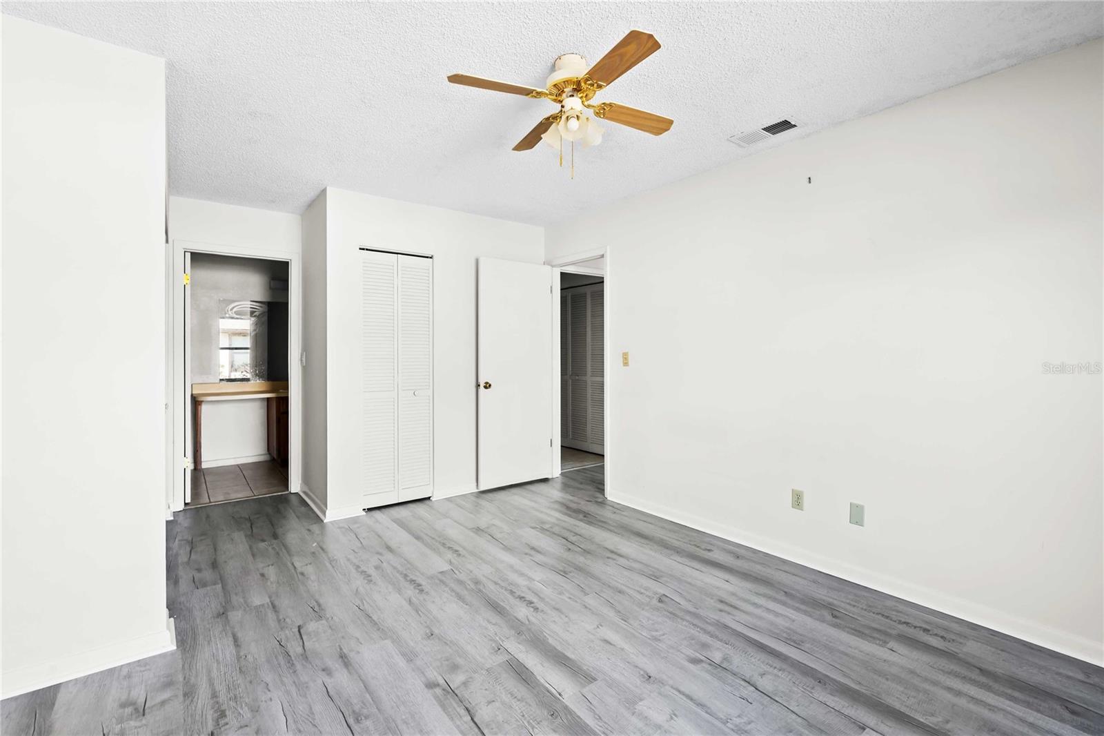 Image 25 of 31 For 4520 Blossom Boulevard D