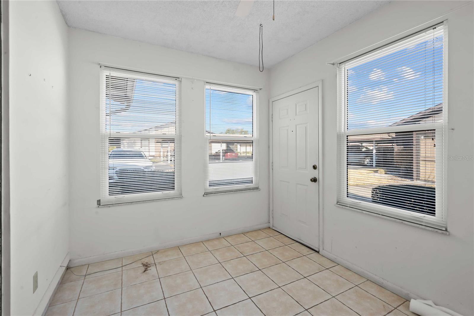 Image 6 of 31 For 4520 Blossom Boulevard D