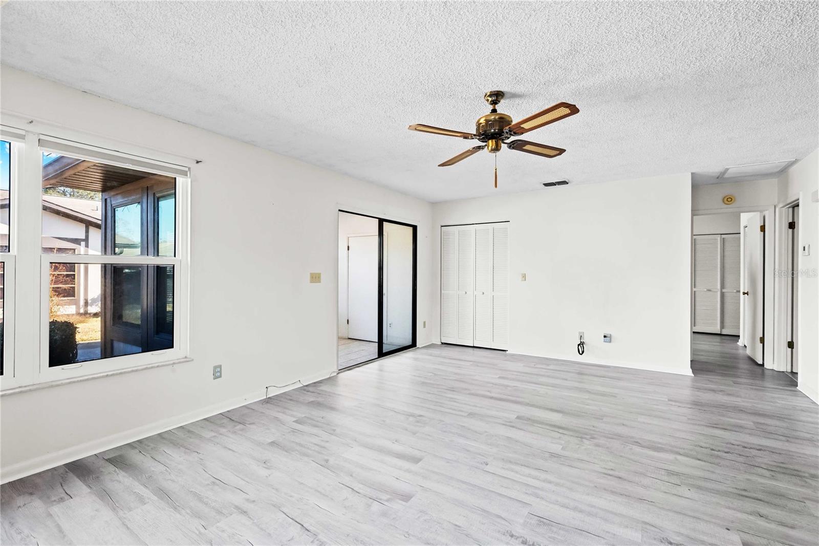 Image 9 of 31 For 4520 Blossom Boulevard D