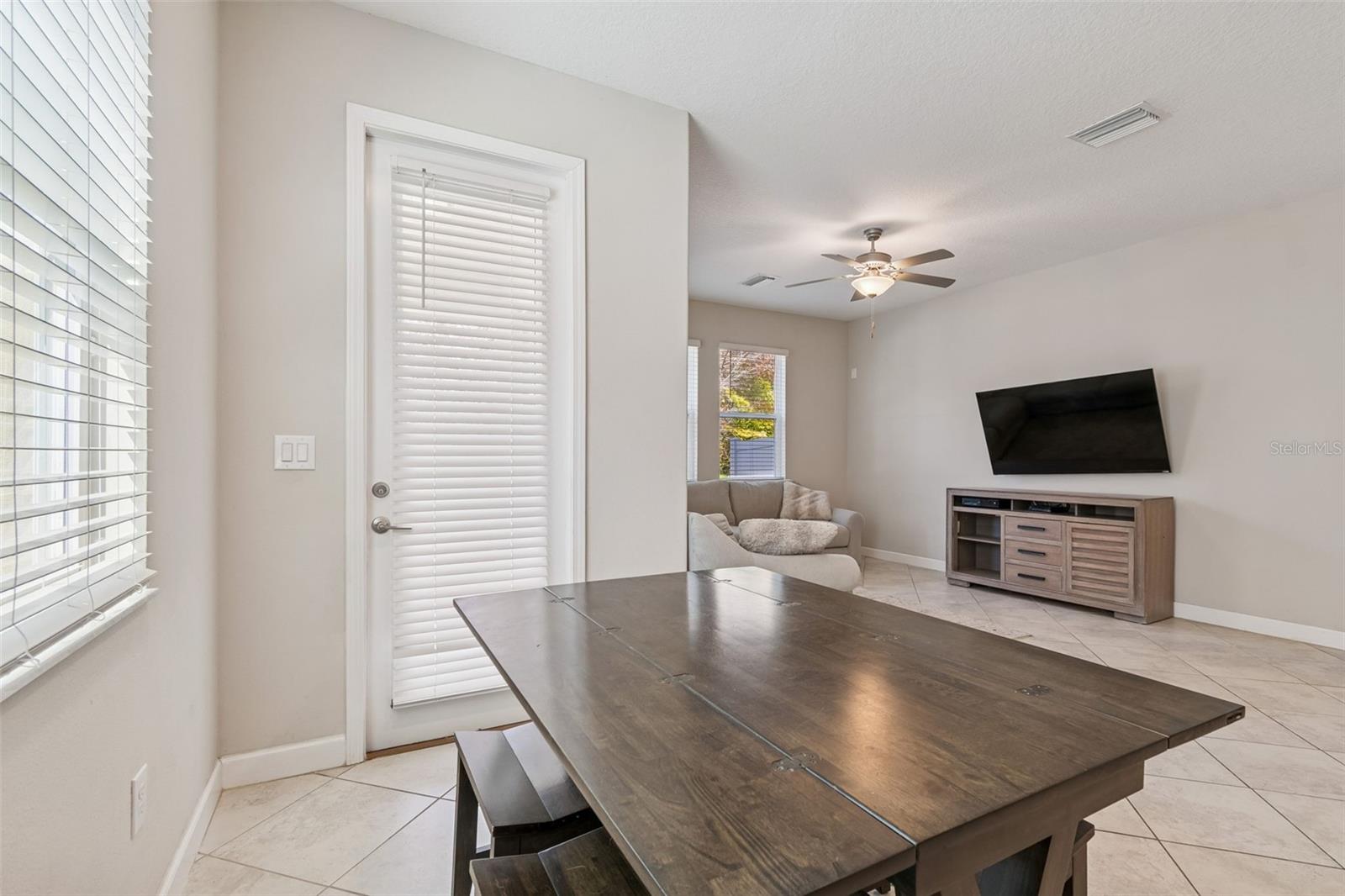 Image 9 of 40 For 6867 Citrus Creek Lane