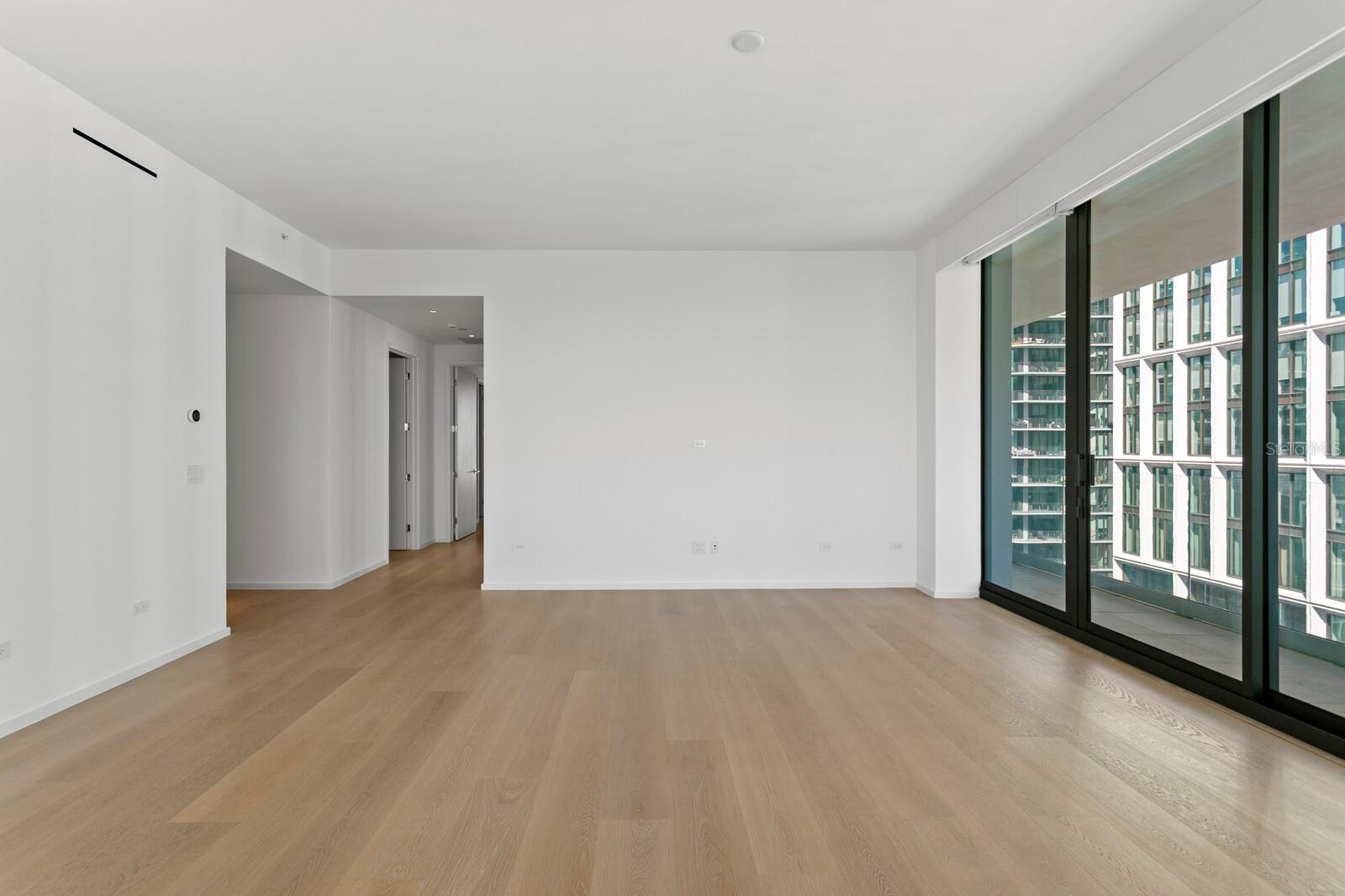 Listing photo id 20 for 1000 Water Street 1502