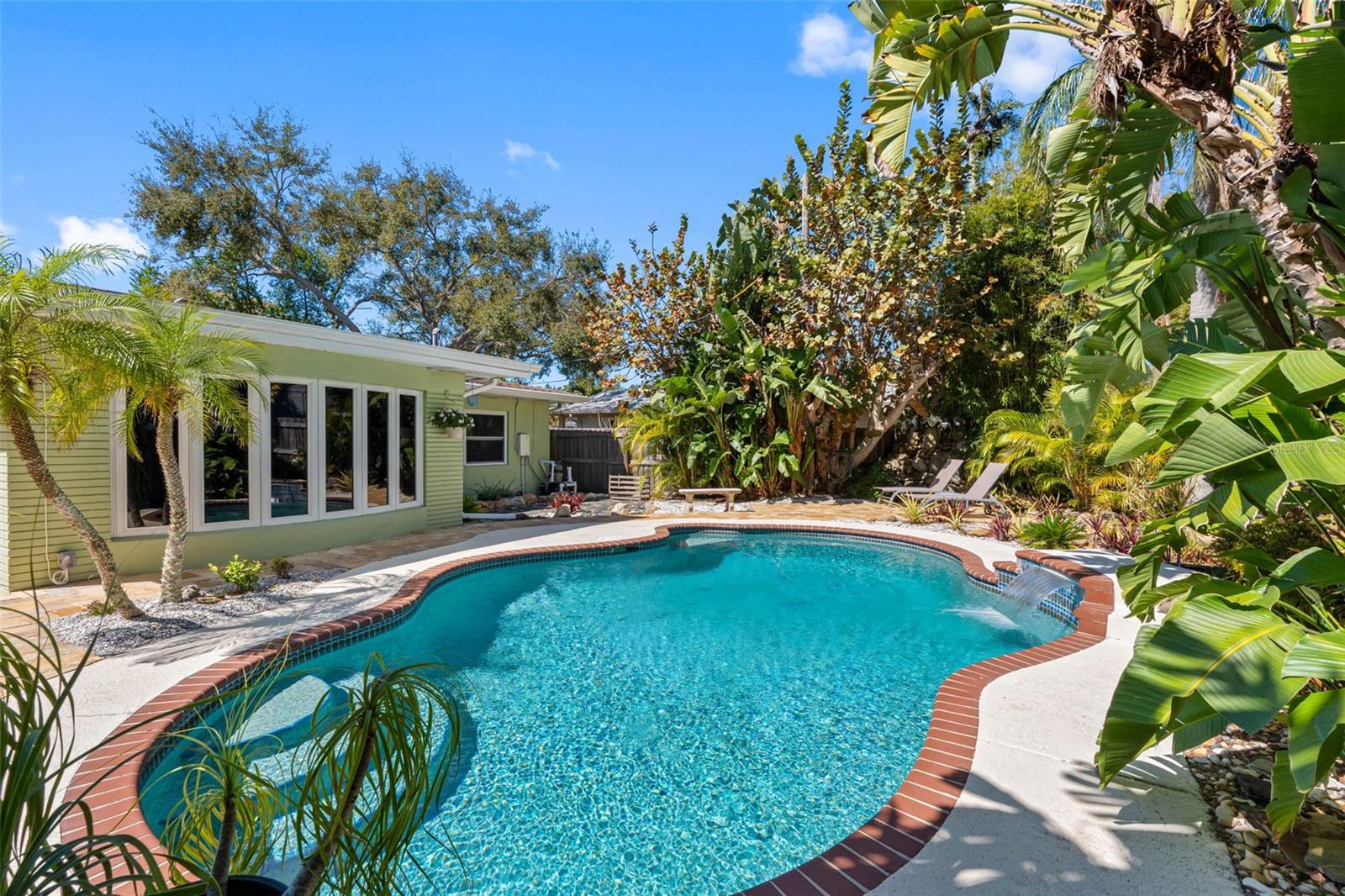 Image 23 of 33 For 101 Osceola Road