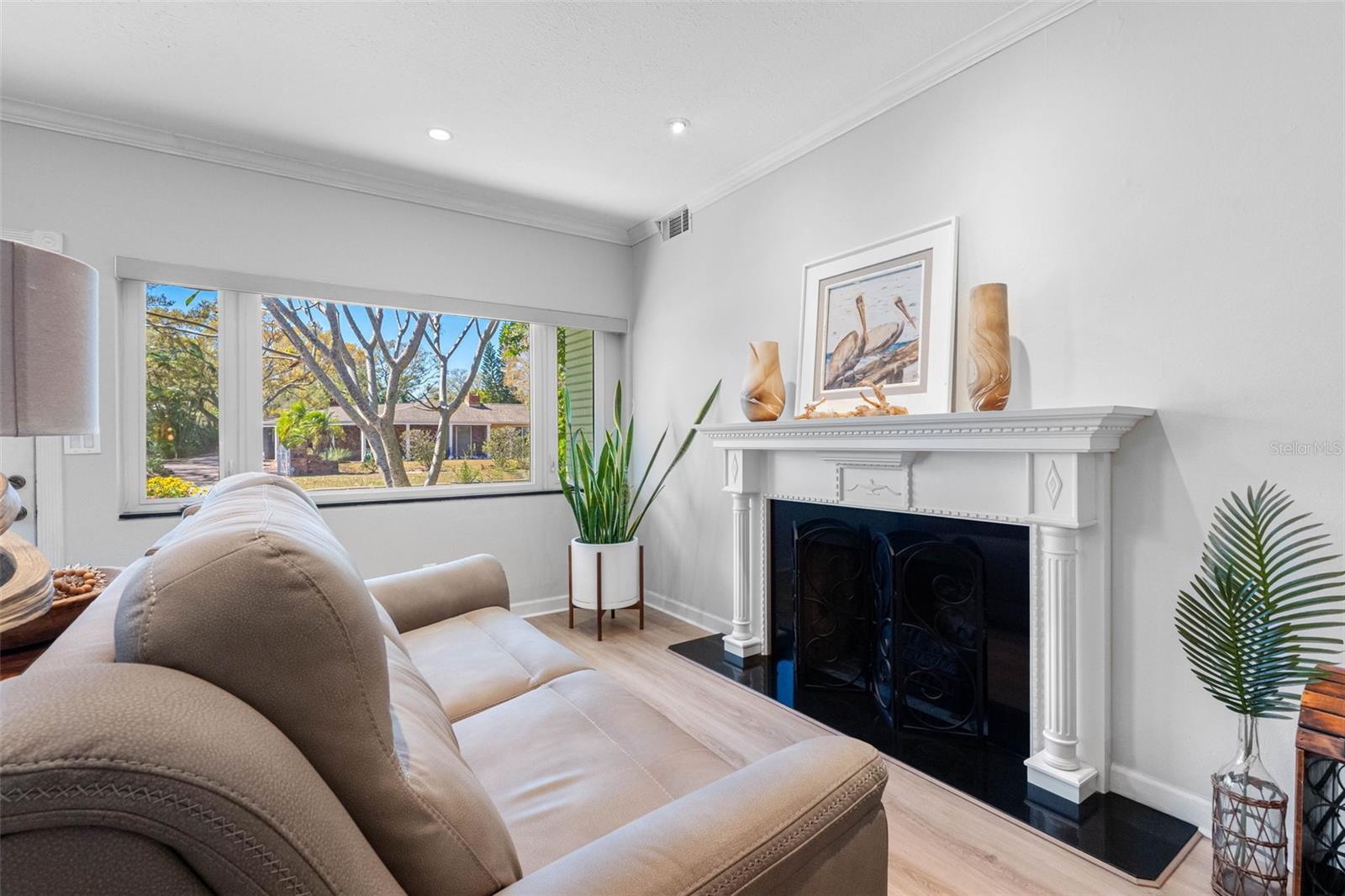 Image 9 of 33 For 101 Osceola Road