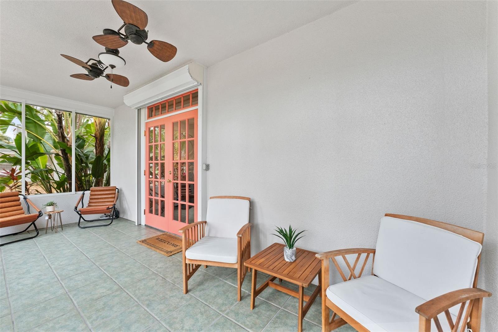 Listing photo id 1 for 250 Aberdeen Street