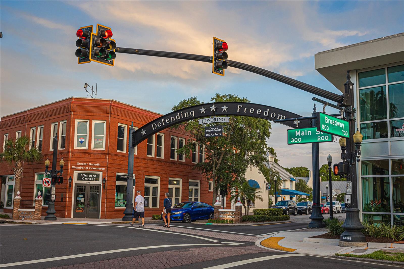 Listing photo id 40 for 250 Aberdeen Street