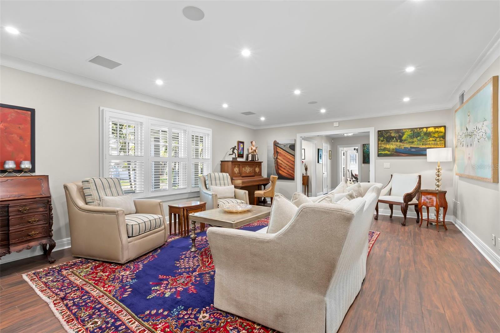 Image 10 of 100 For 556 21st Avenue Ne