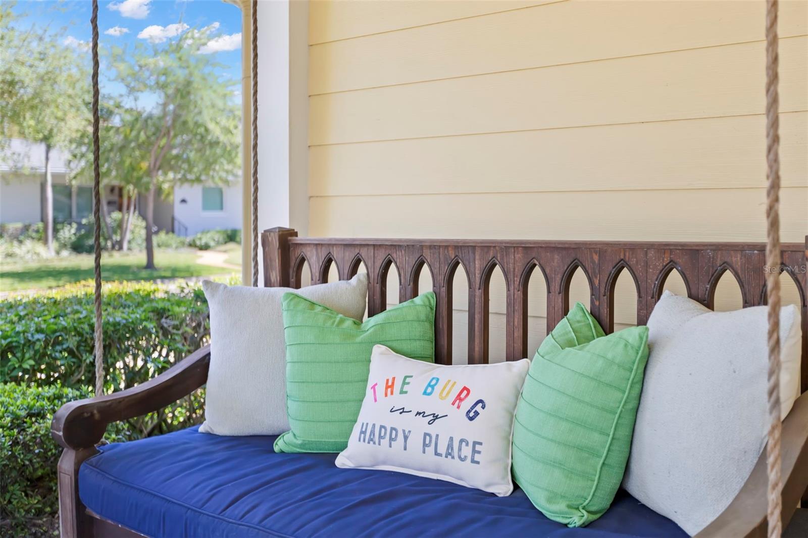 Image 100 of 100 For 556 21st Avenue Ne