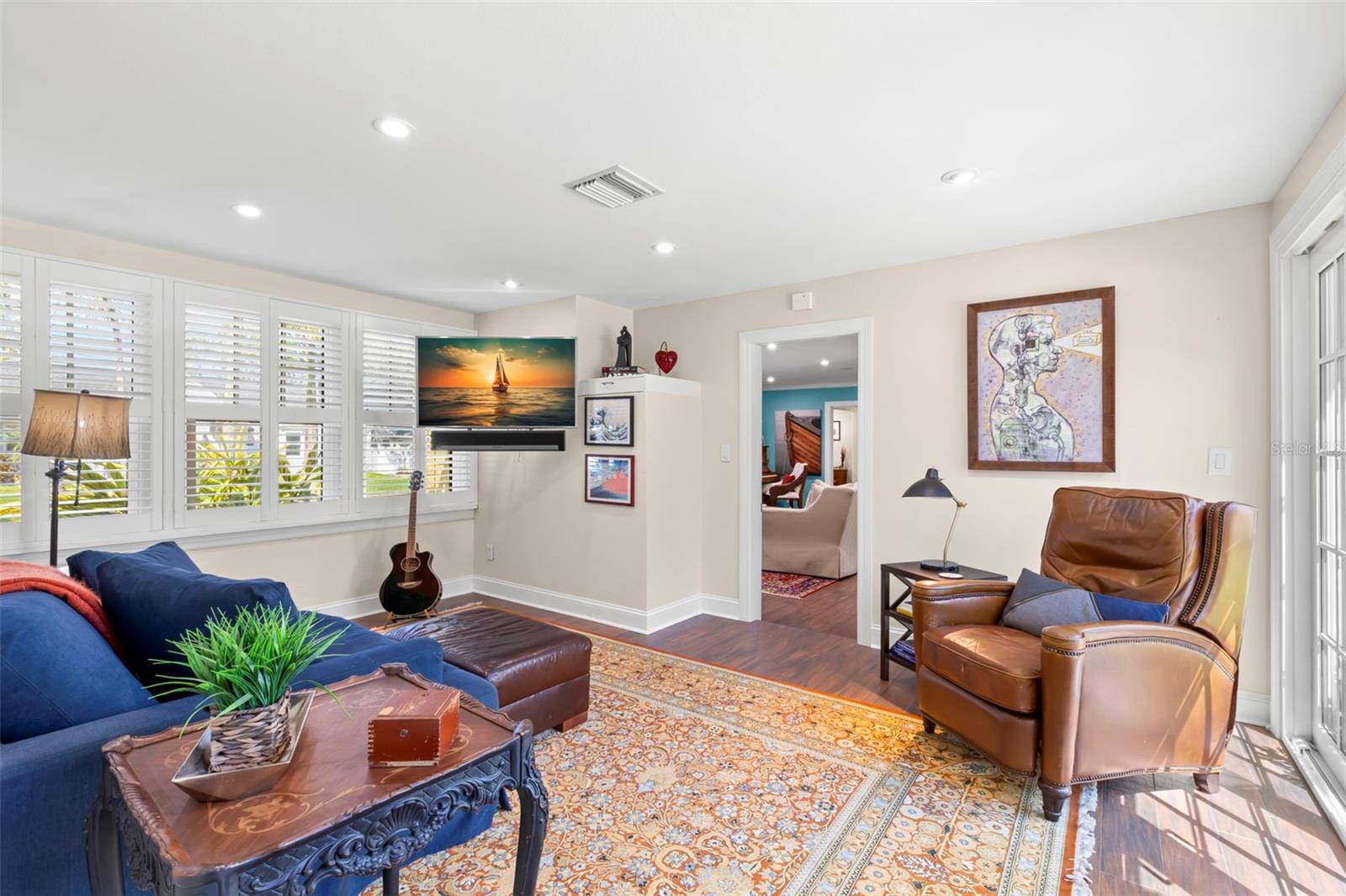 Image 35 of 100 For 556 21st Avenue Ne