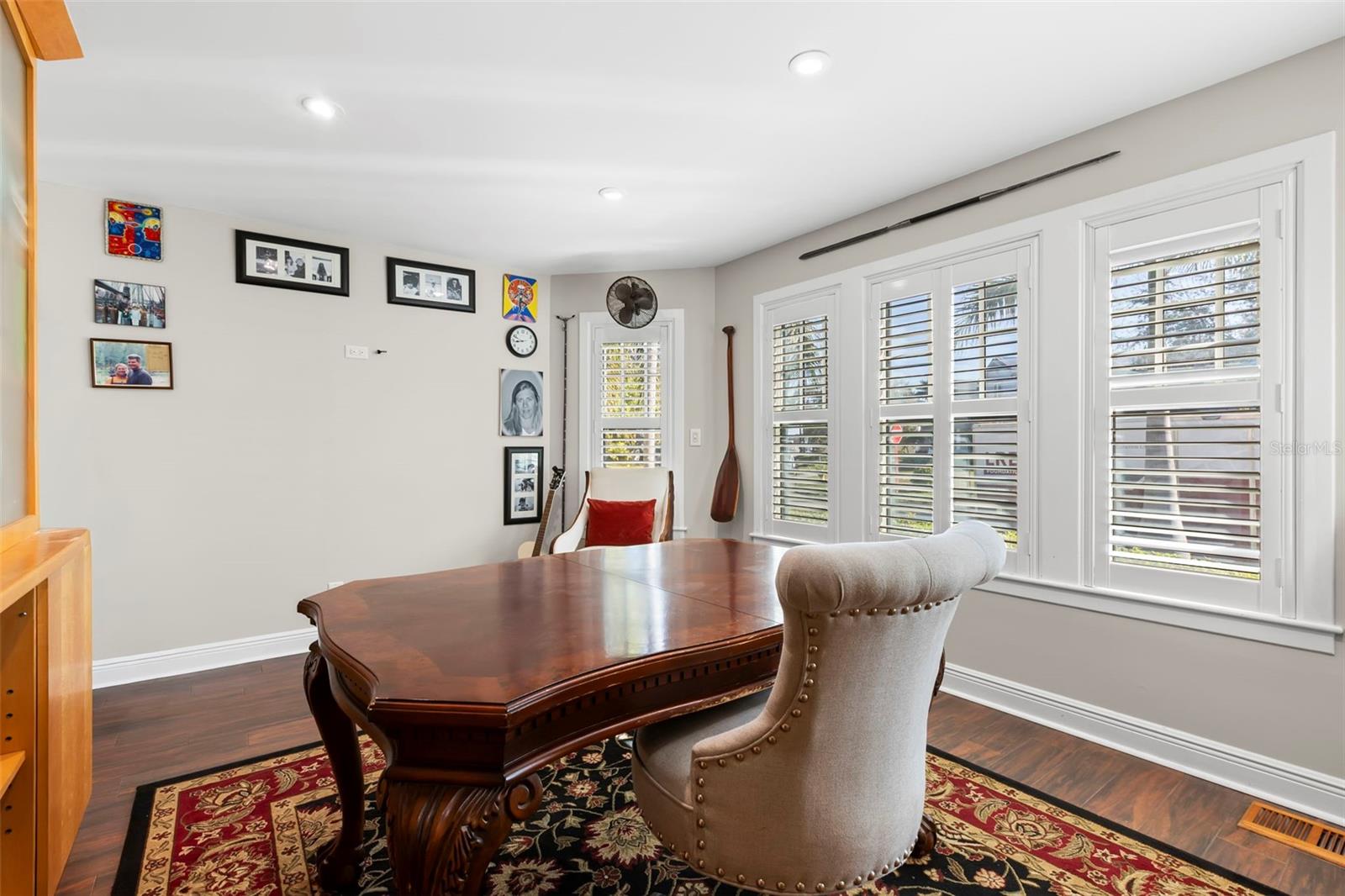 Image 39 of 100 For 556 21st Avenue Ne