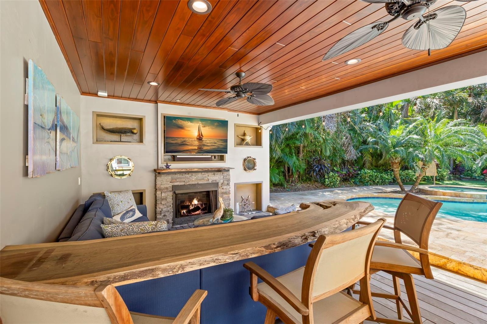 Image 59 of 100 For 556 21st Avenue Ne