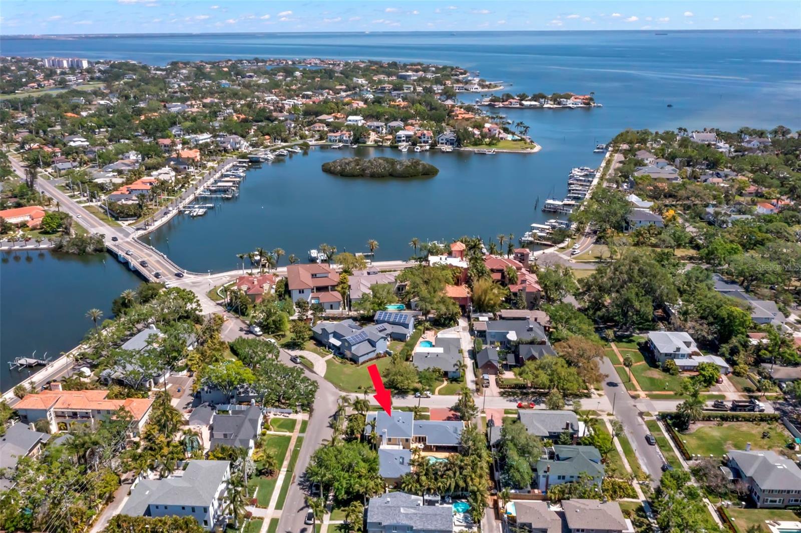 Image 76 of 100 For 556 21st Avenue Ne