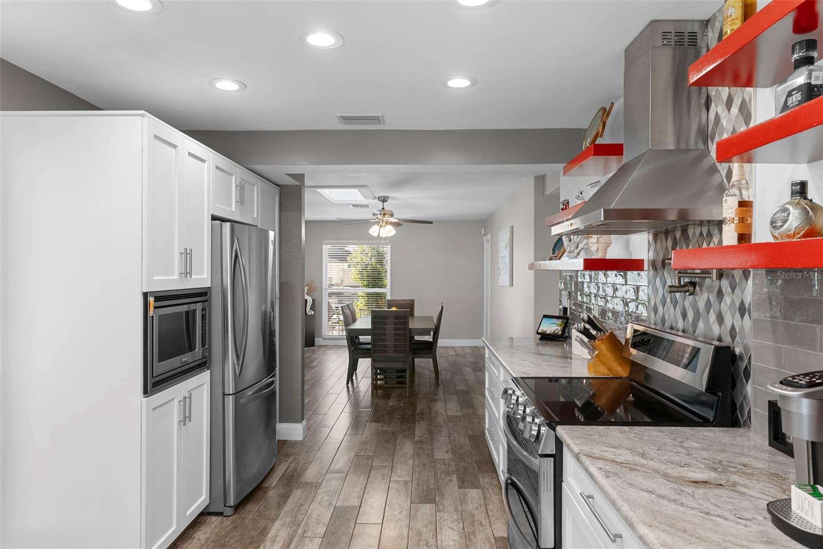 Image 13 of 50 For 10833 97th Street