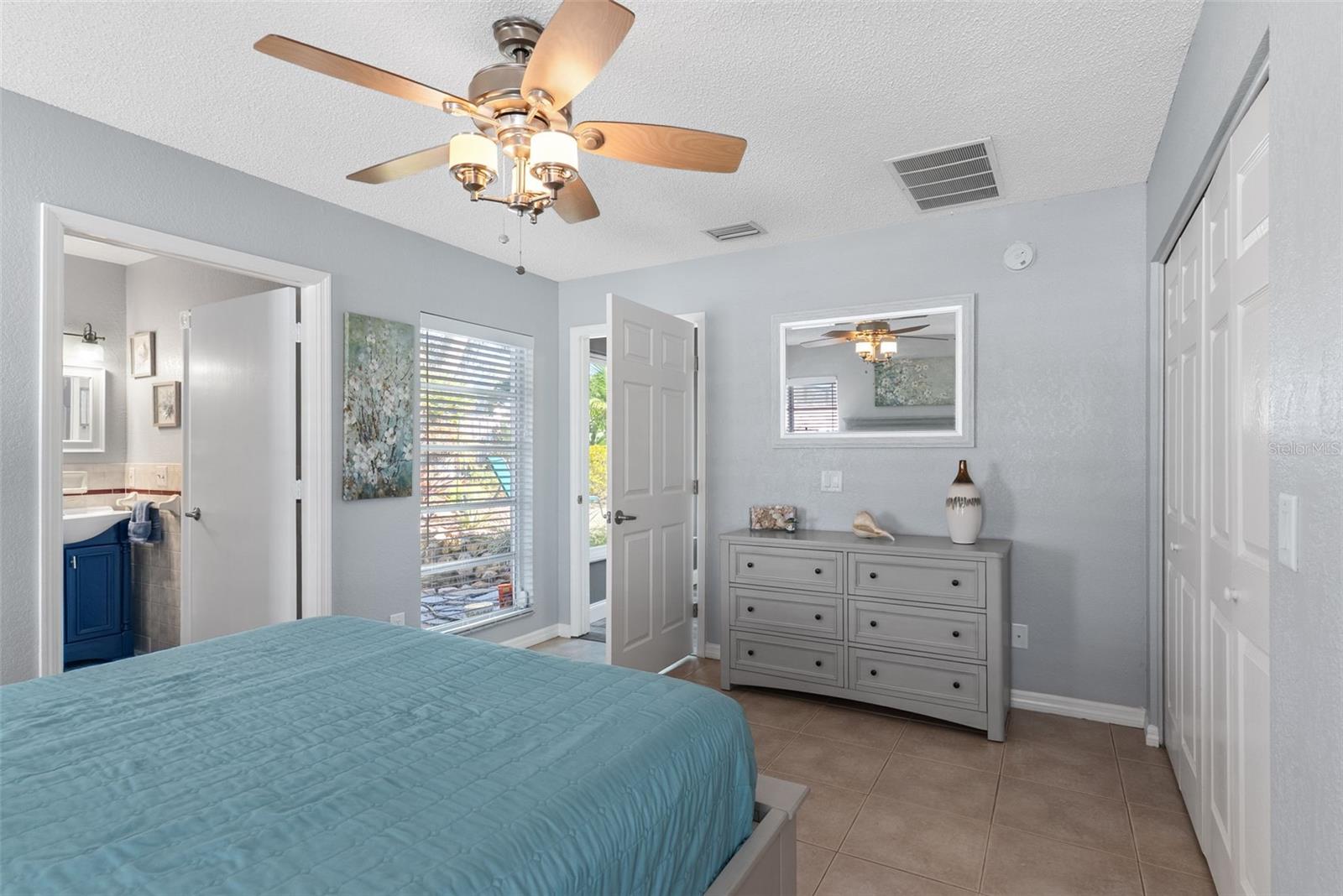 Image 36 of 50 For 10833 97th Street