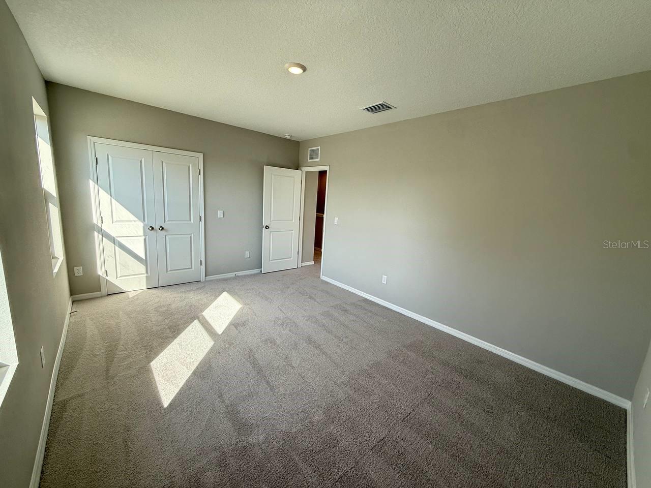 Image 24 of 35 For 7724 Broad River Avenue