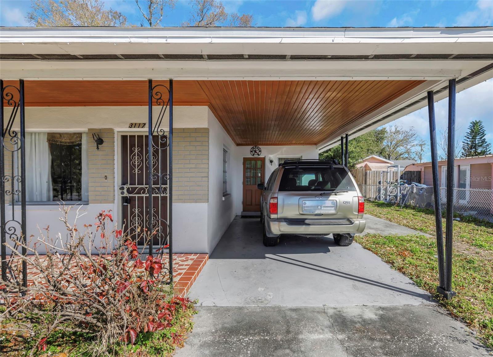 Image 3 of 43 For 3117 Leroy Street