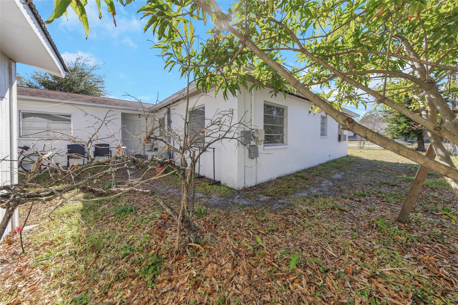 Image 33 of 43 For 3117 Leroy Street