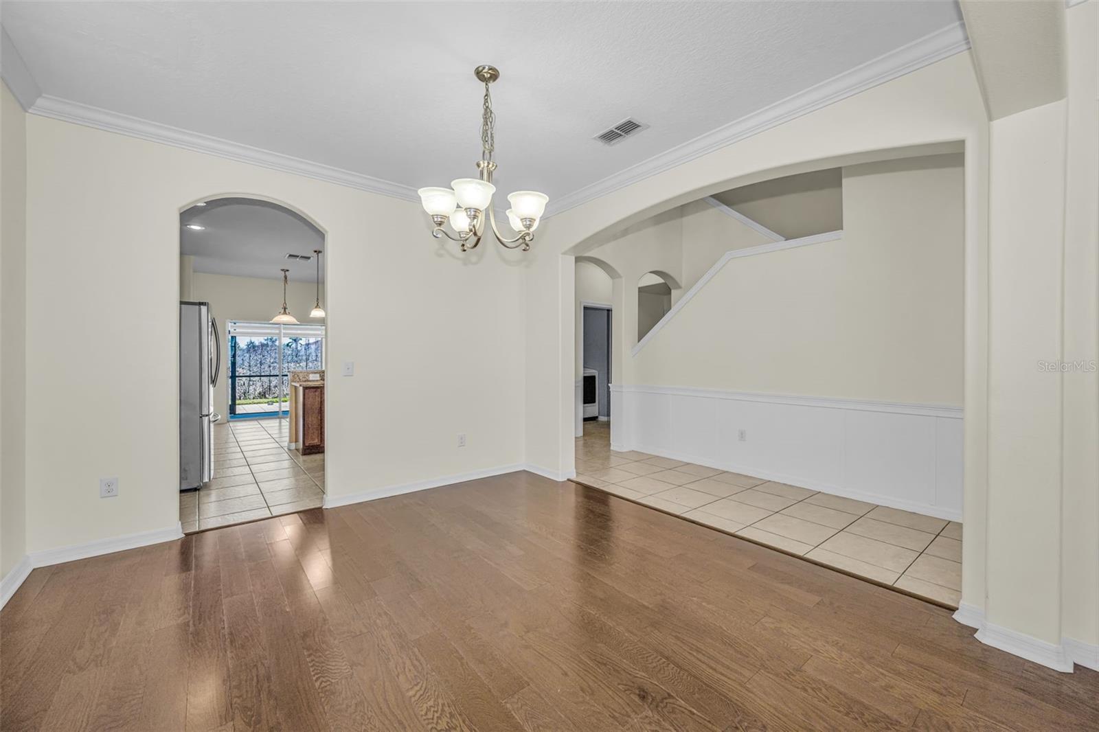 Listing photo id 22 for 521 Vista Ridge Drive