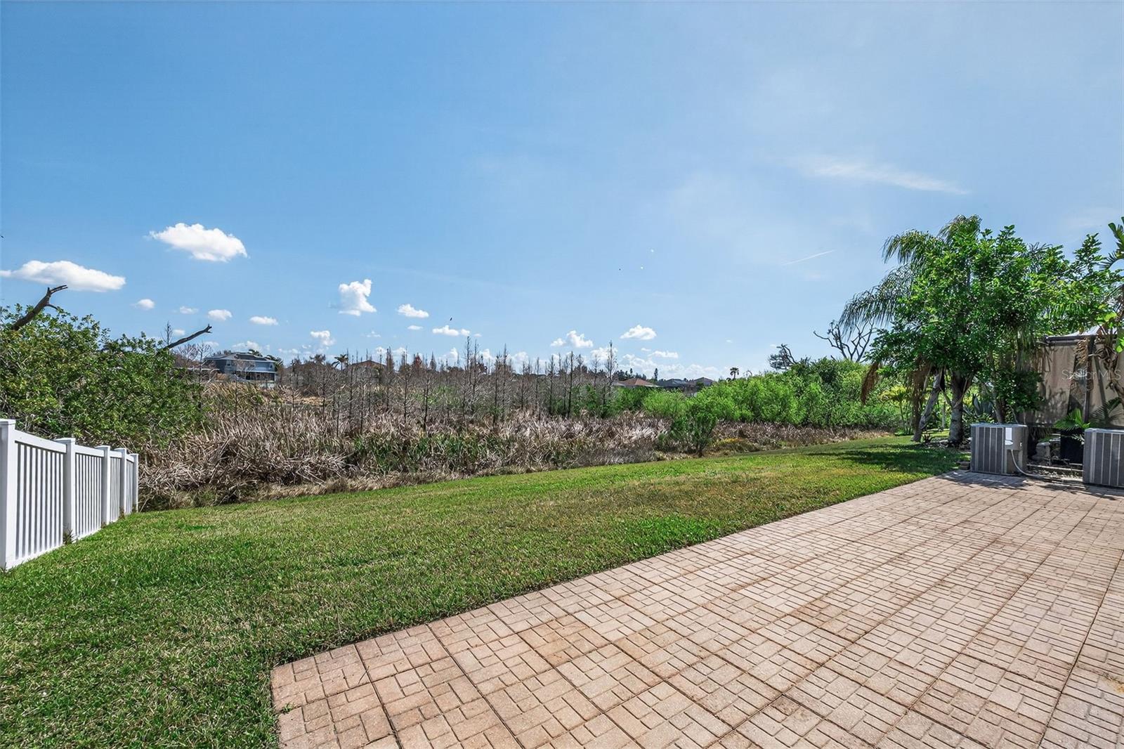 Listing photo id 31 for 521 Vista Ridge Drive