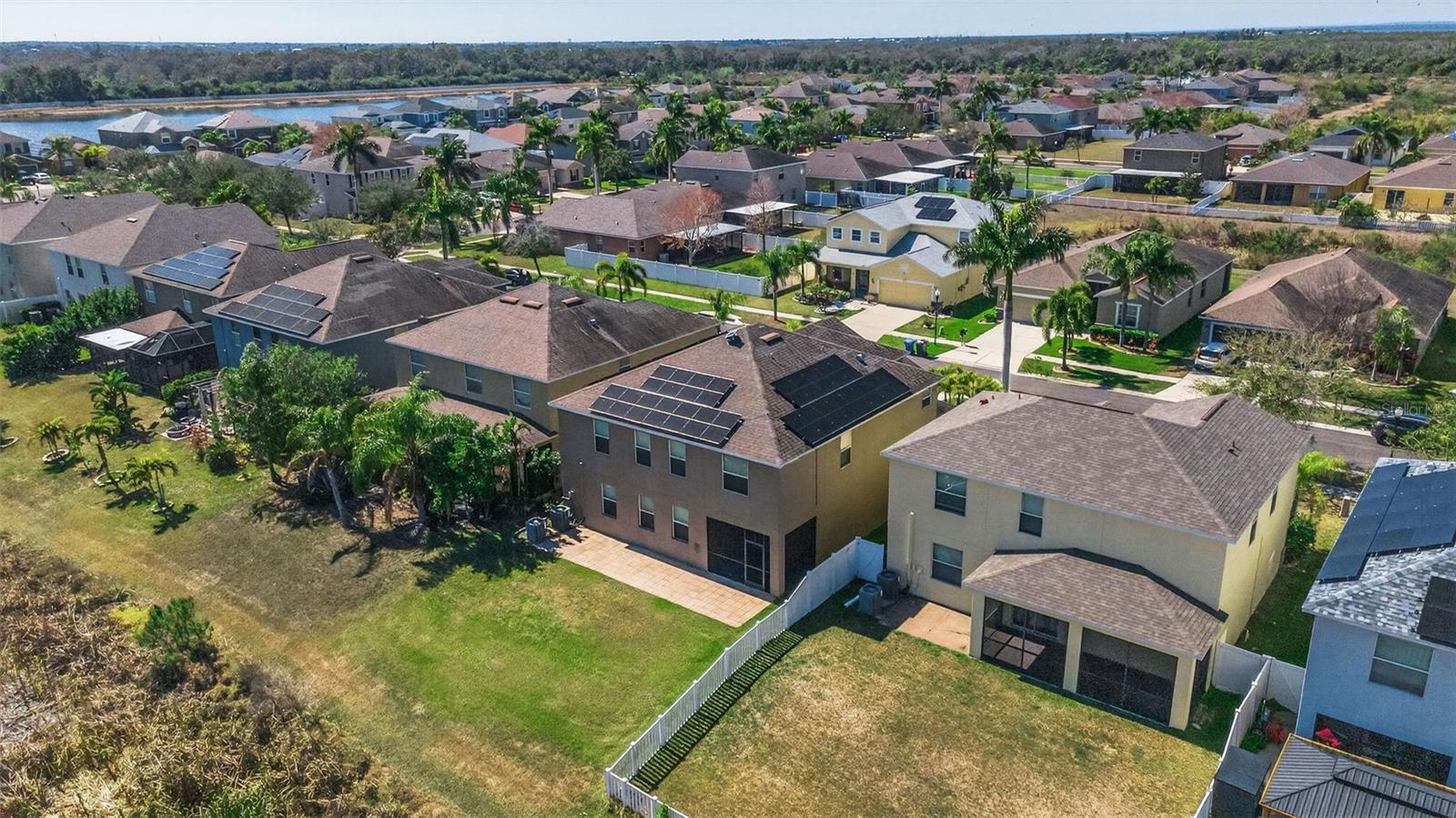 Listing photo id 2 for 521 Vista Ridge Drive