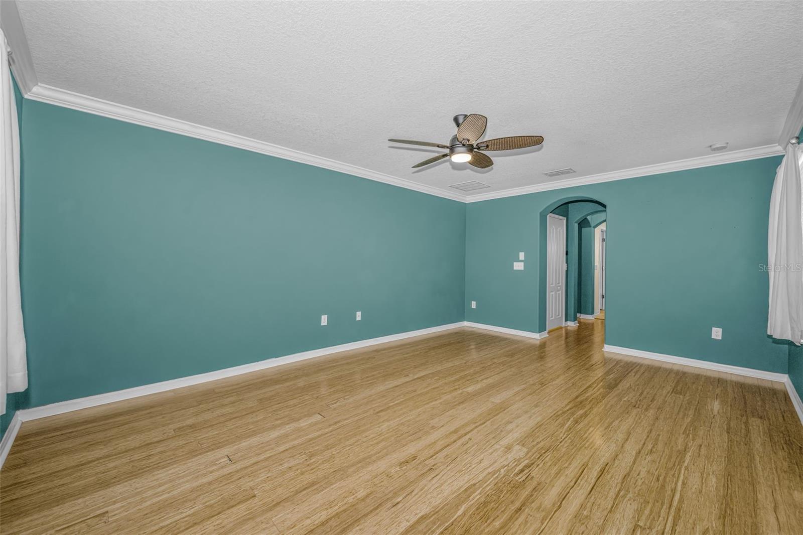 Listing photo id 41 for 521 Vista Ridge Drive