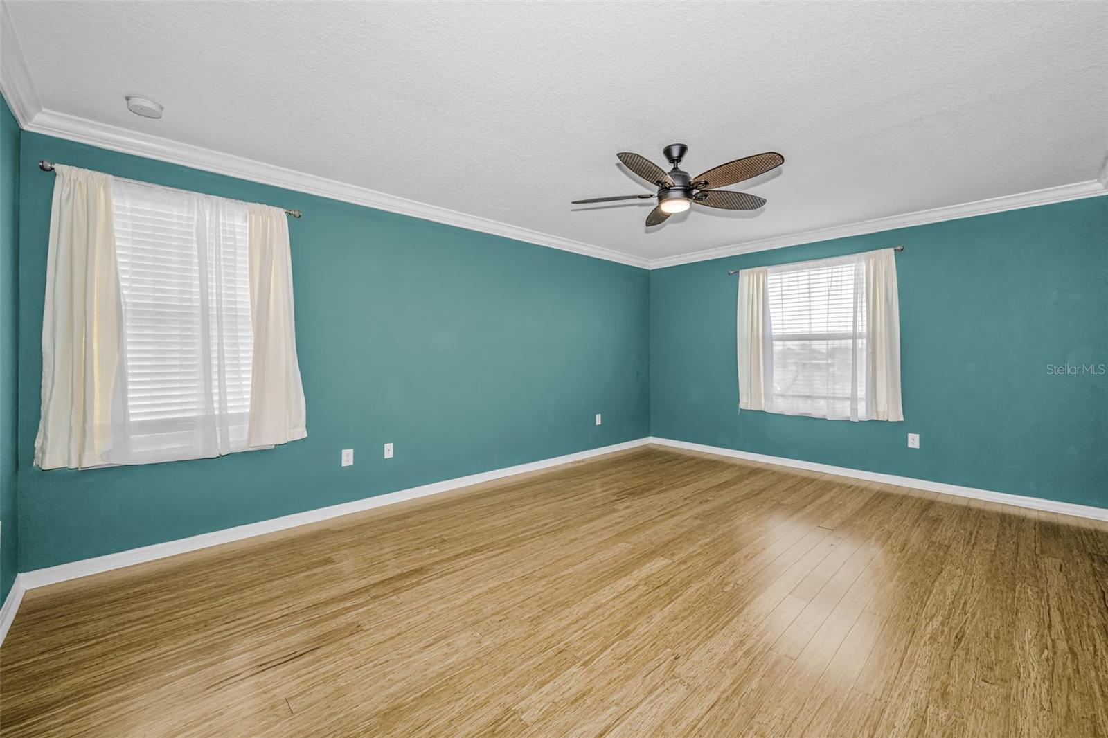 Listing photo id 42 for 521 Vista Ridge Drive