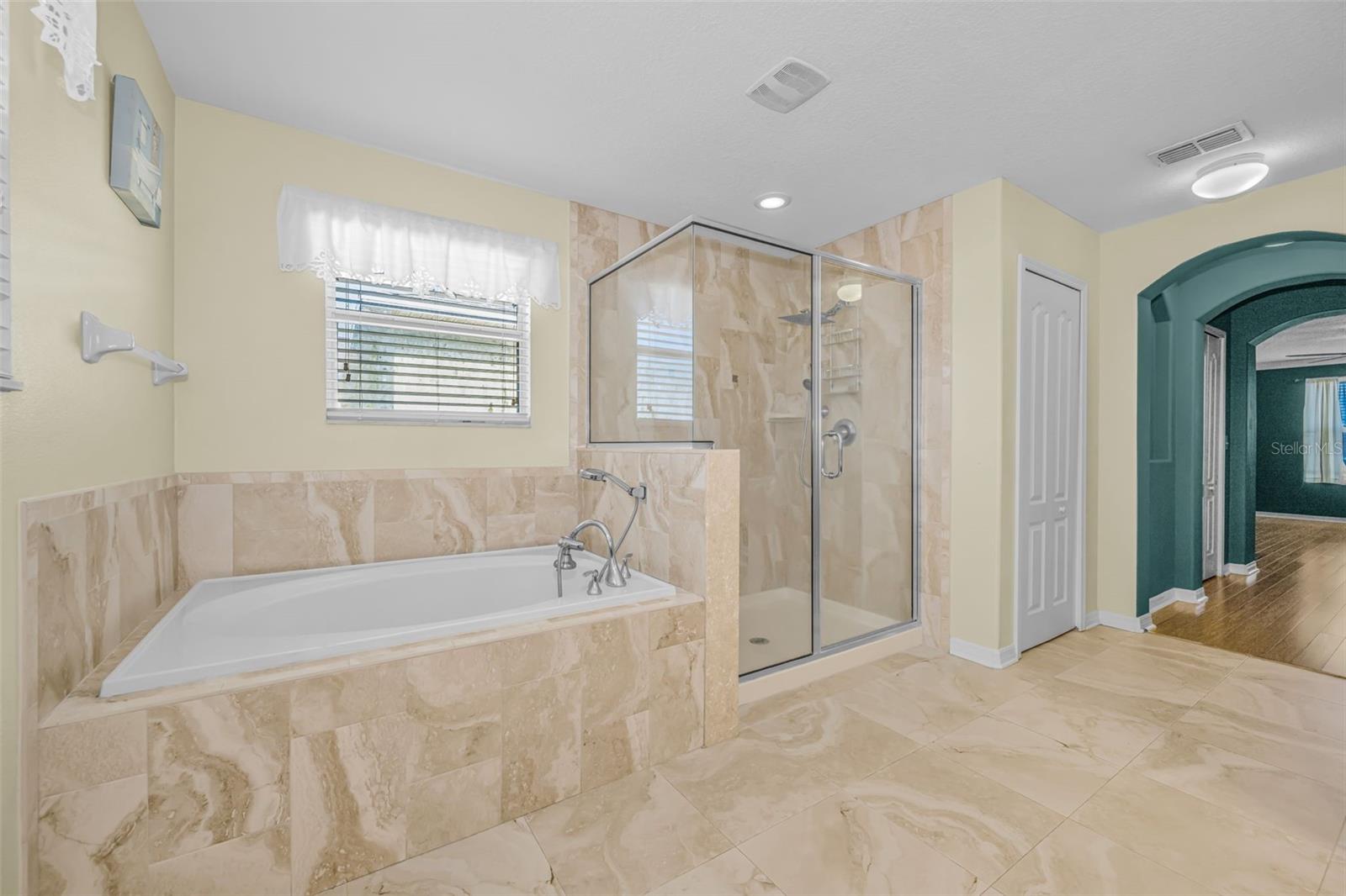 Listing photo id 46 for 521 Vista Ridge Drive