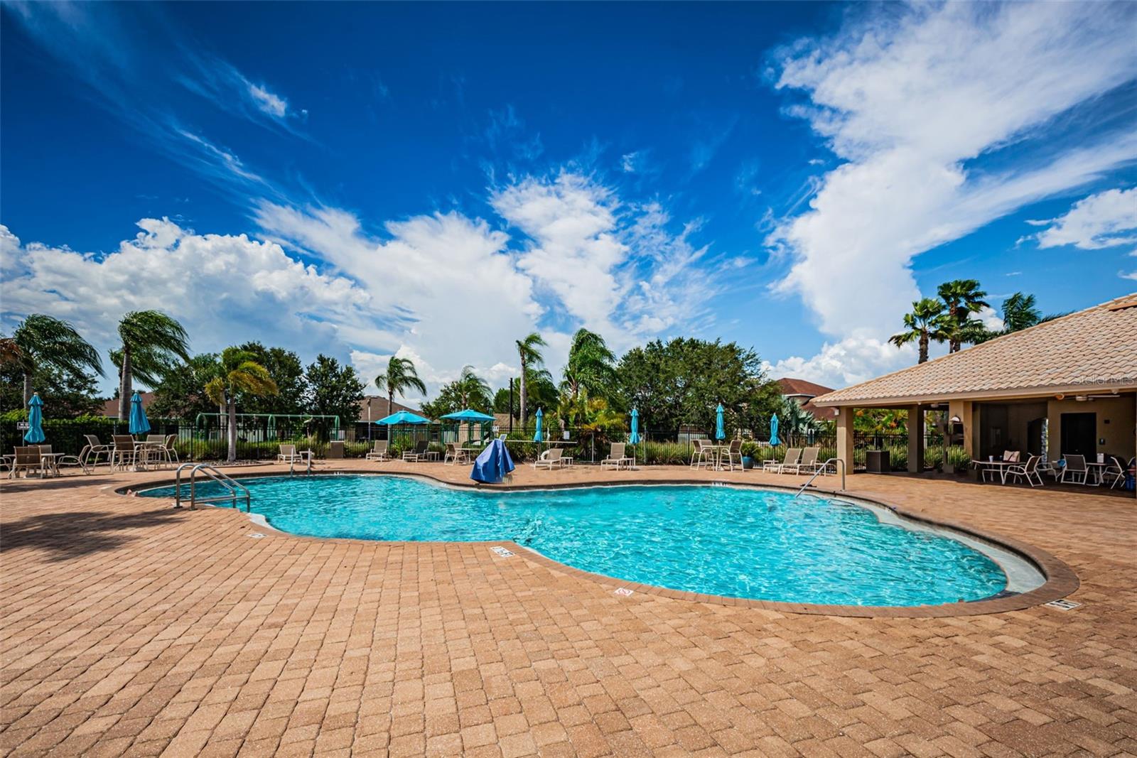 Listing photo id 72 for 521 Vista Ridge Drive