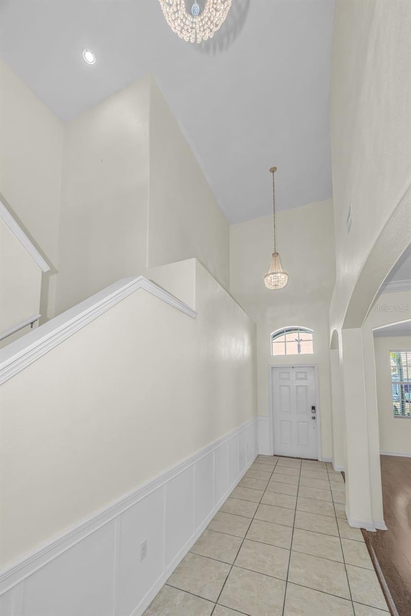 Listing photo id 7 for 521 Vista Ridge Drive