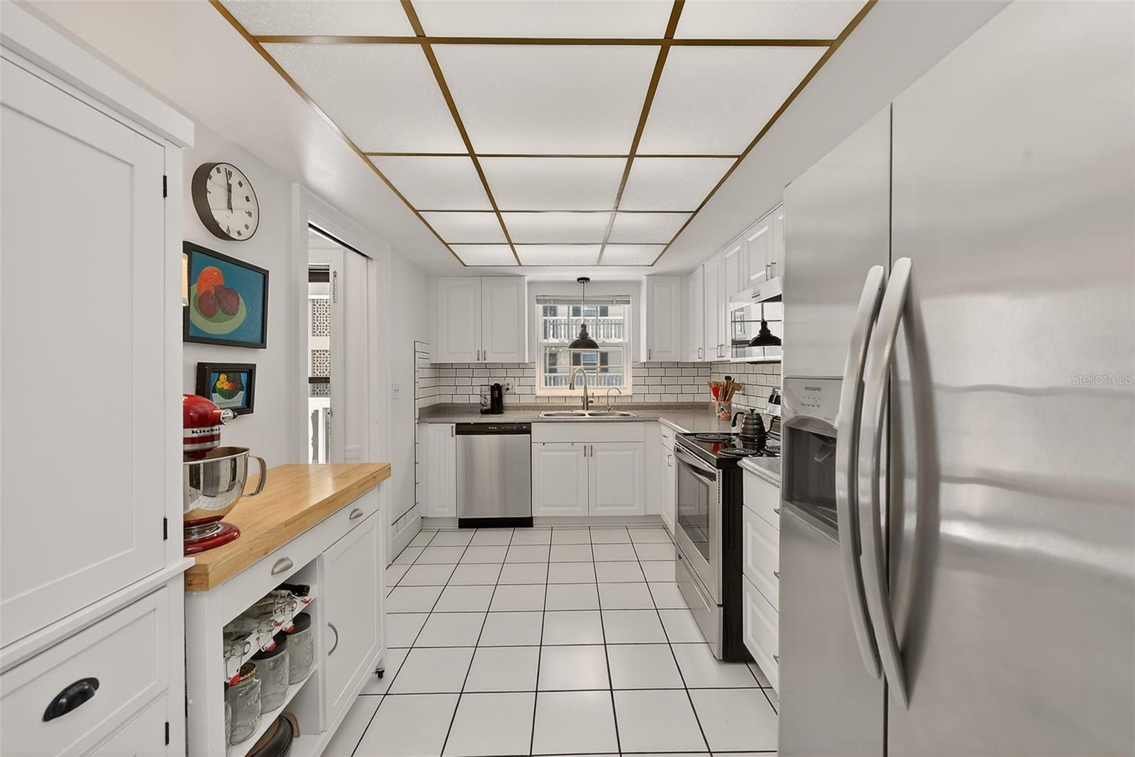 Image 11 of 40 For 139 Bluff View Drive 107