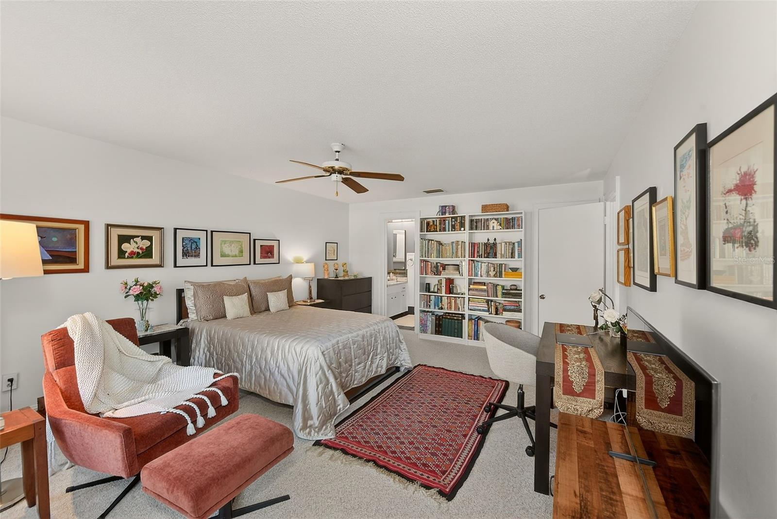 Image 19 of 40 For 139 Bluff View Drive 107