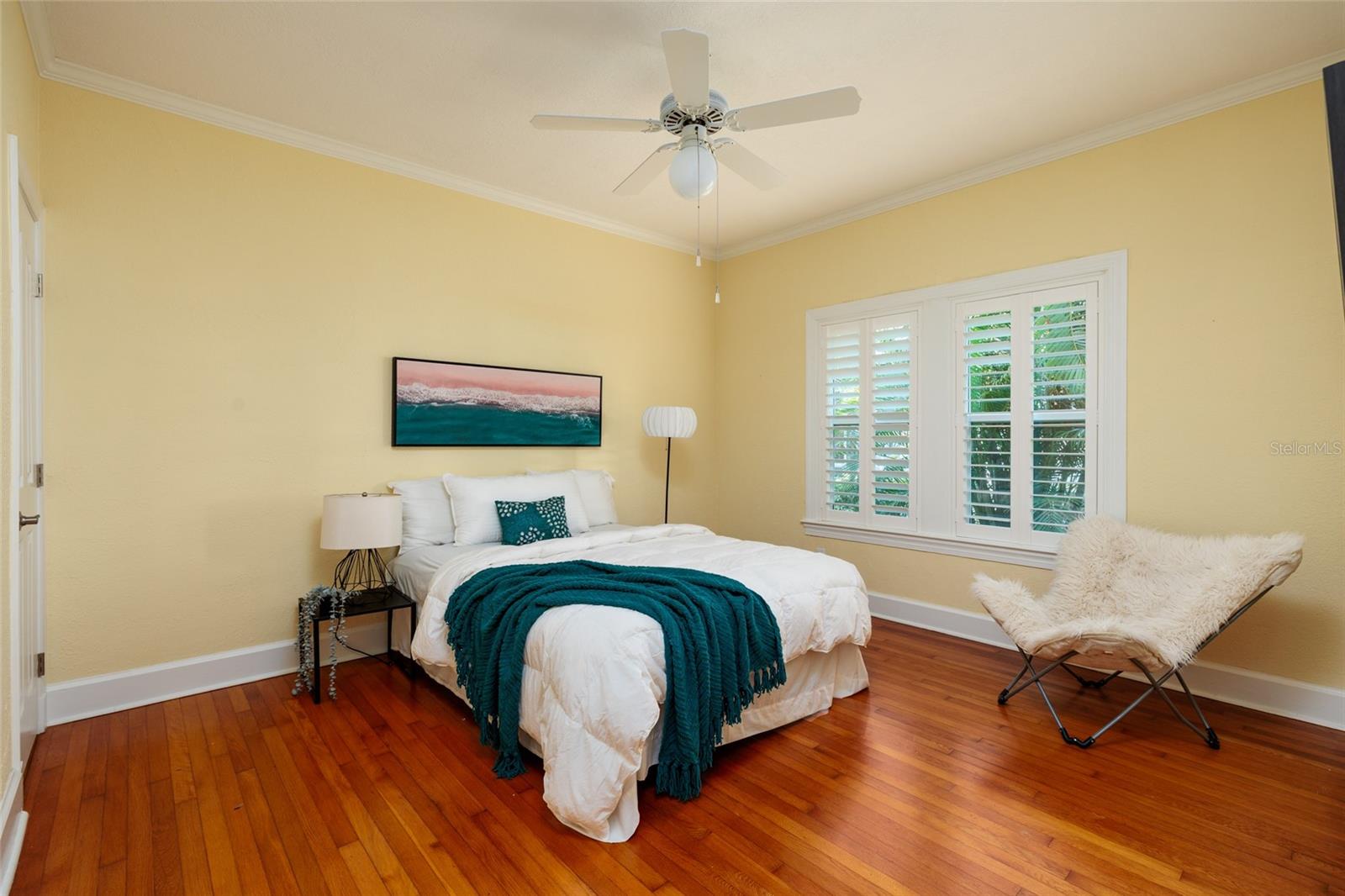 Listing photo id 23 for 446 21st Avenue Ne