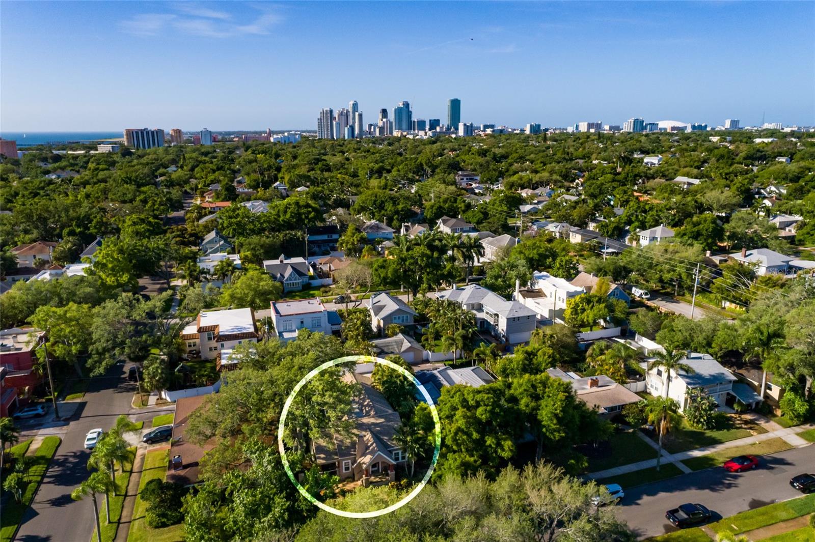 Listing photo id 36 for 446 21st Avenue Ne