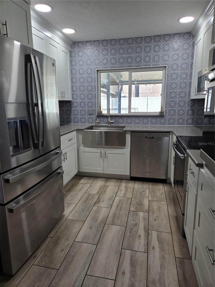 Image 24 of 32 For 3814 Cloverhill Court