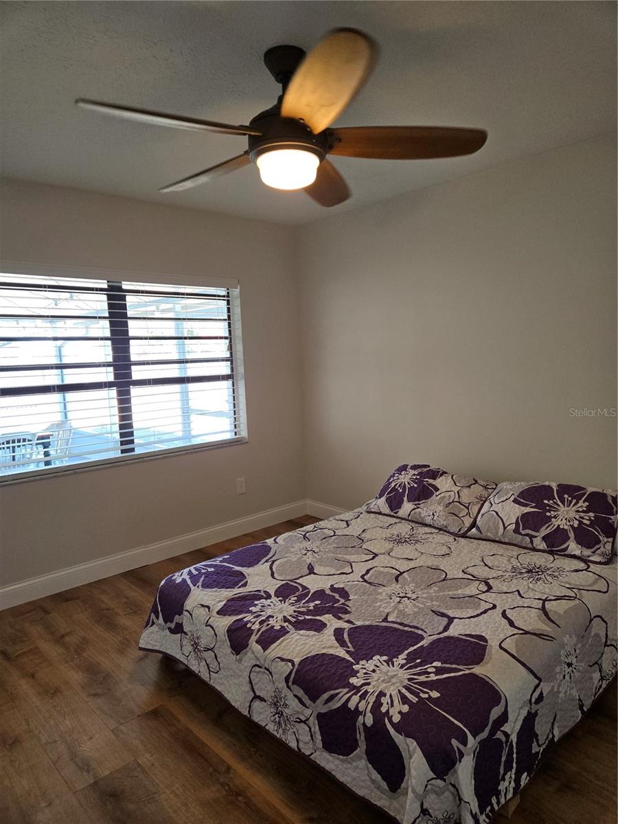 Image 25 of 32 For 3814 Cloverhill Court