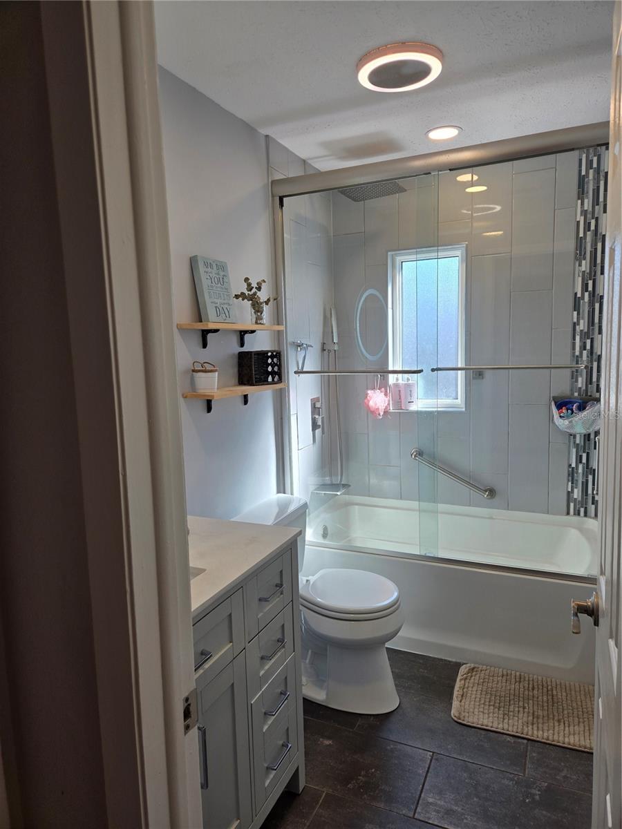 Image 28 of 32 For 3814 Cloverhill Court