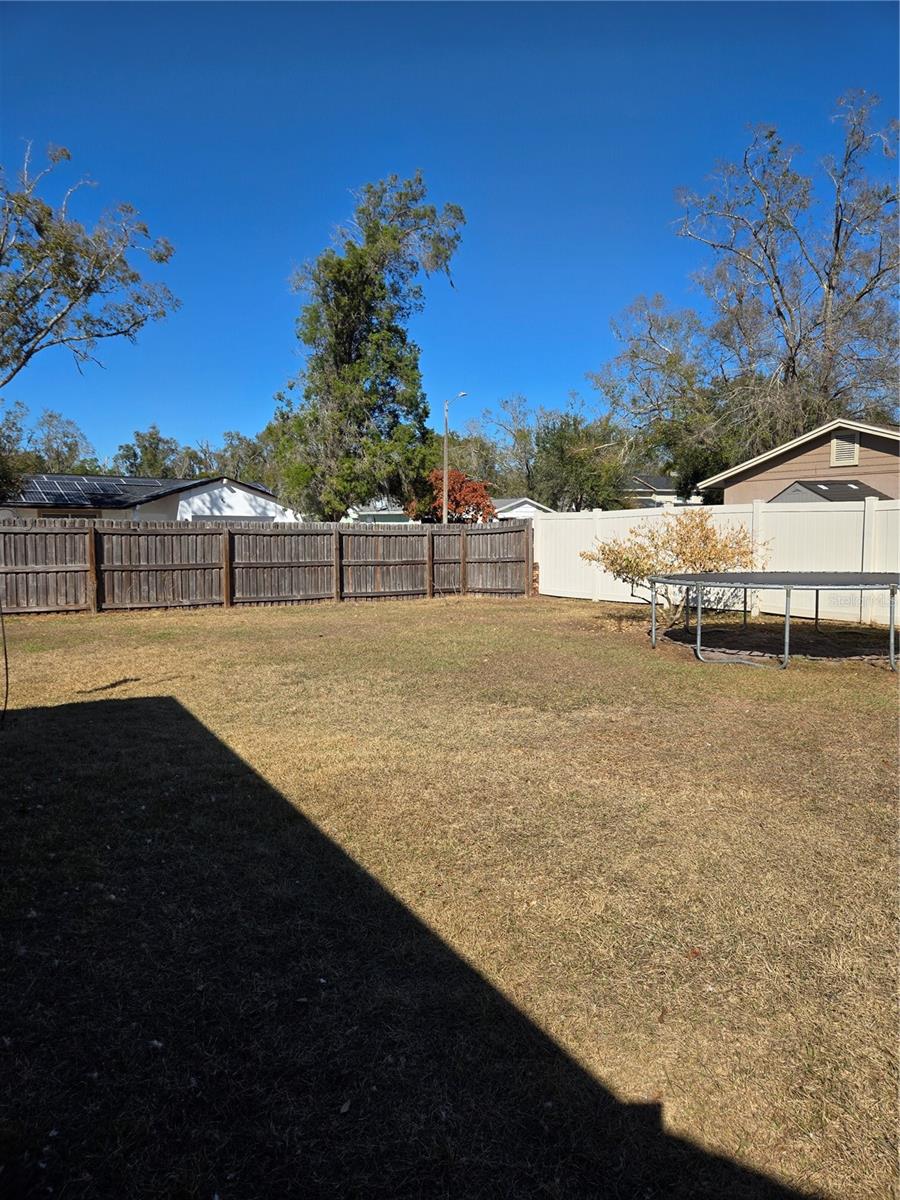 Image 3 of 32 For 3814 Cloverhill Court