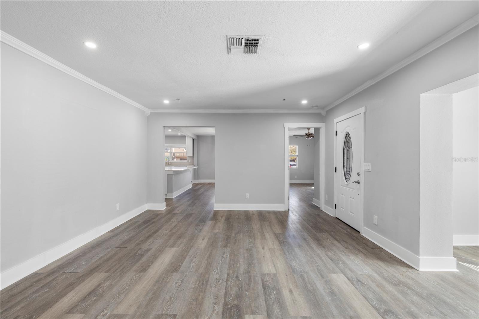 Image 14 of 67 For 3901 Platt Street