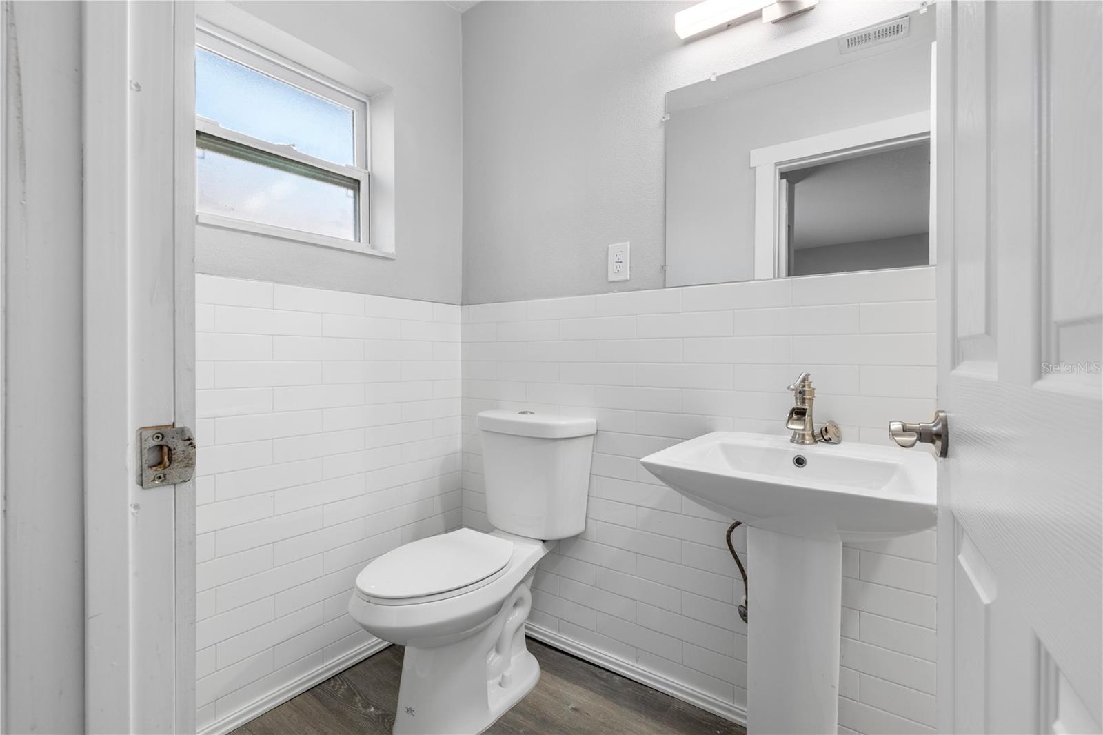 Image 22 of 67 For 3901 Platt Street