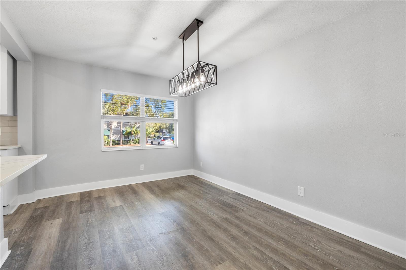 Image 24 of 67 For 3901 Platt Street